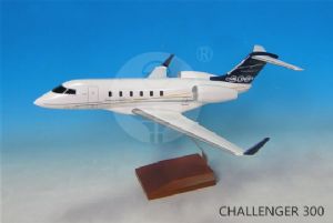 CHALLENGER 300 (挑戰(zhàn)者300)